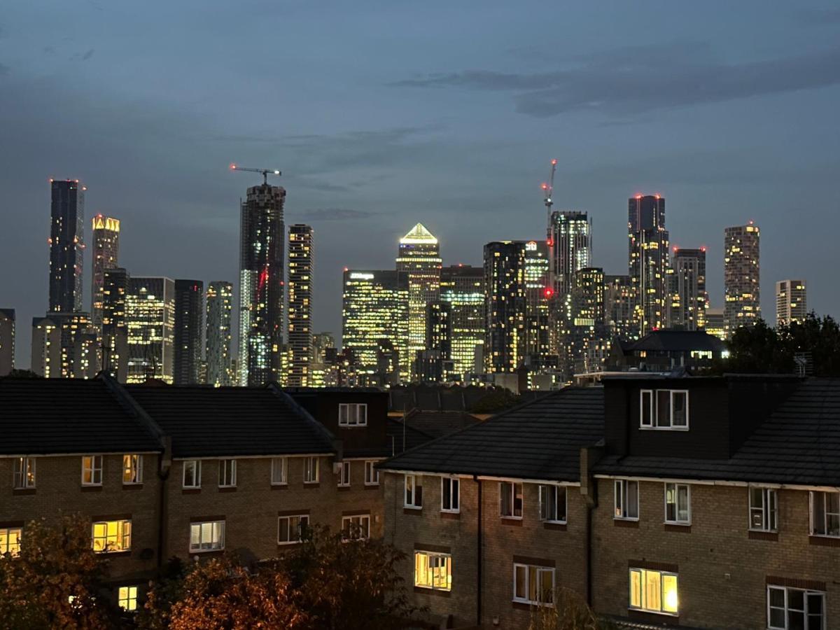 River Views From Canary Wharf Apartament Londra